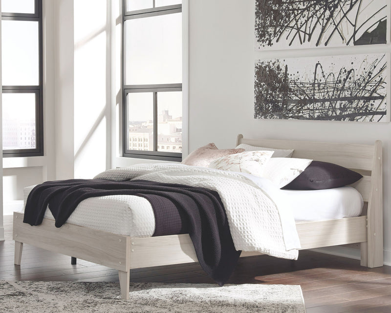 Socalle - Panel Platform Bed