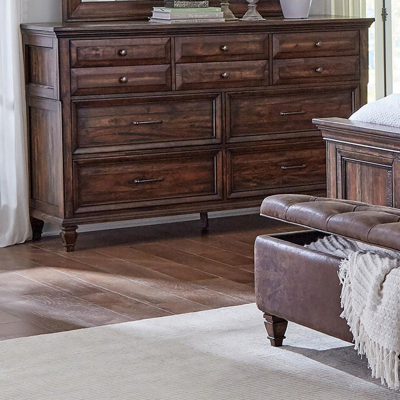 Avenue - 8-Drawer Dresser