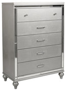 New Classic Furniture Valentino 5 Drawer Chest in Silver