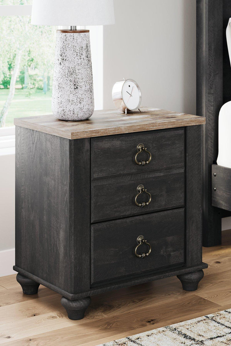 Nanforth Bedroom Set